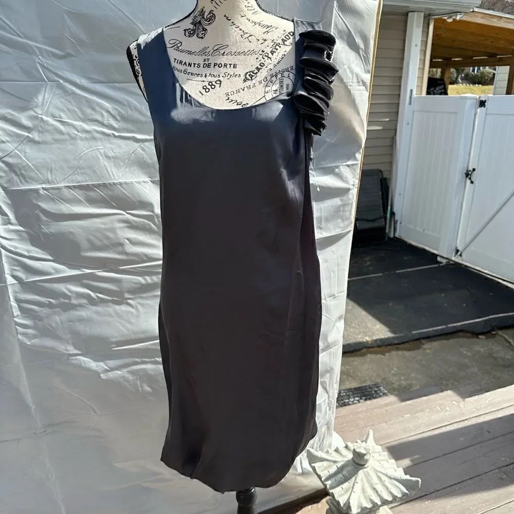 H&M grey flounce hem dress size 14 silky look and feel.